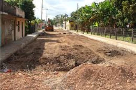 Roban material de obras públicas en Tepeojuma