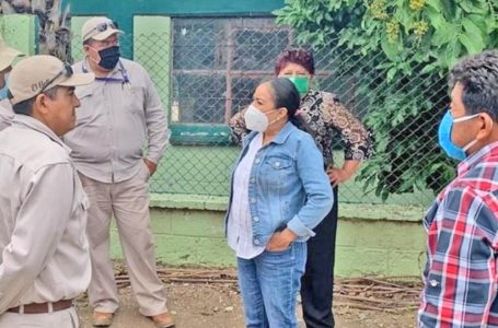 Gobierno de Acatlán está pendiente de las familias afectadas por las lluvias