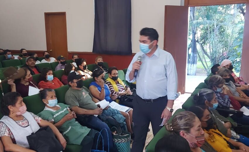 Gobierno de Atlixco brinda capacitación a comerciantes para evitar riesgos sanitarios