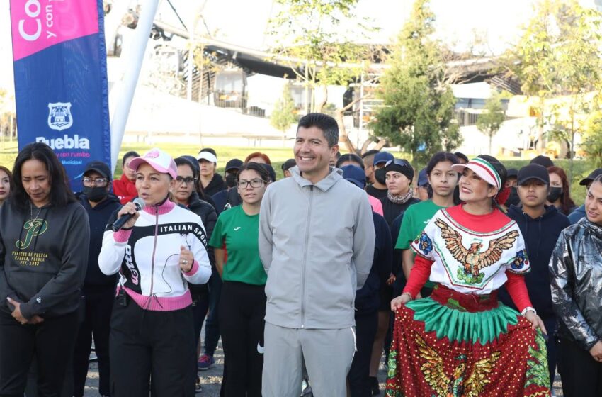 CON MÁS DE UN MILLÓN DE PESOS, AYUNTAMIENTO DE PUEBLA BECA A DEPORTISTAS LOCALES