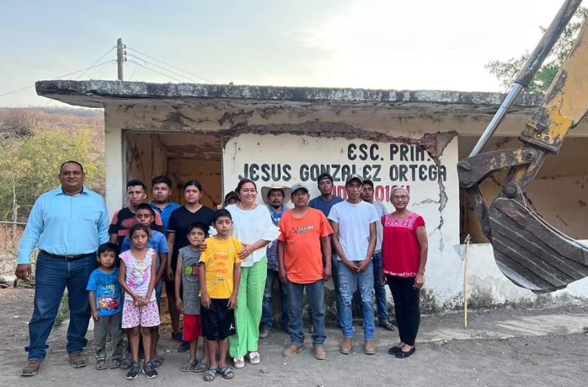 Rehabilitan inmuebles afectados por el sismo del 19-S en Huehuetlán