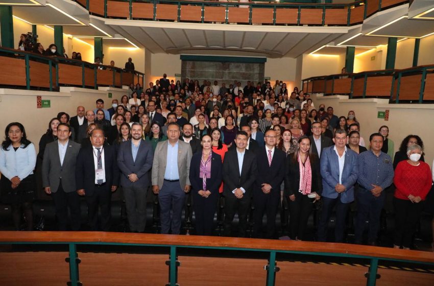 Presentan ayuntamiento de Puebla y BUAP tamizaje de riesgos psicosociales en adolescentes