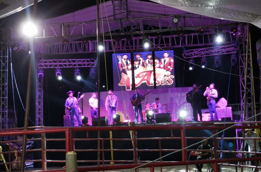Culmina con éxito la Feria Mixquiapan en Tecomatlán
