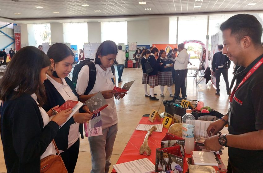 Gobierno de Atlixco realiza Expo Feria Universitaria 2023