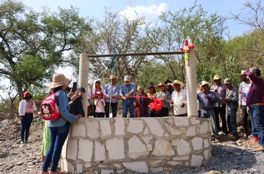 Ayuntamiento de Tepexi refuerza abastecimiento de agua en Loma Cajón