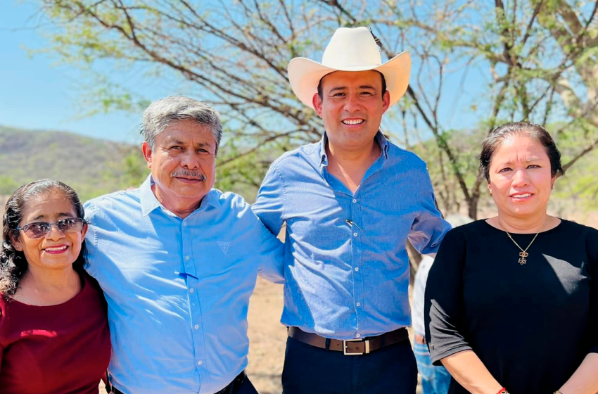 Reconoce Eduardo Castillo el trabajo realizado por Atanacio Pérez en Teopantlán