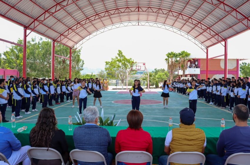 Ayuntamiento de Tepexi inaugura nuevo techado