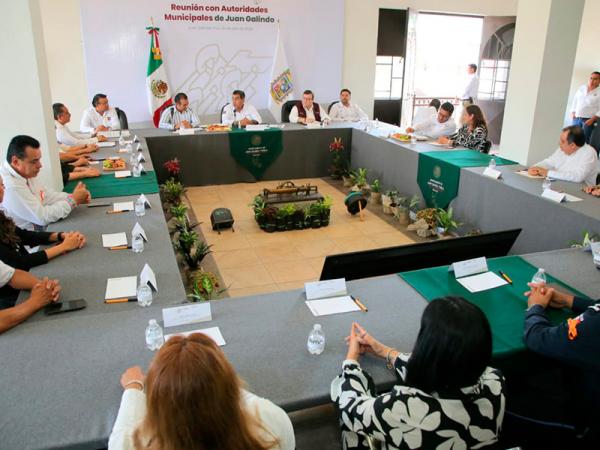 En Juan Galindo y Naupan, Sergio Salomón llama a alcaldes a seguir invirtiendo en seguridad pública