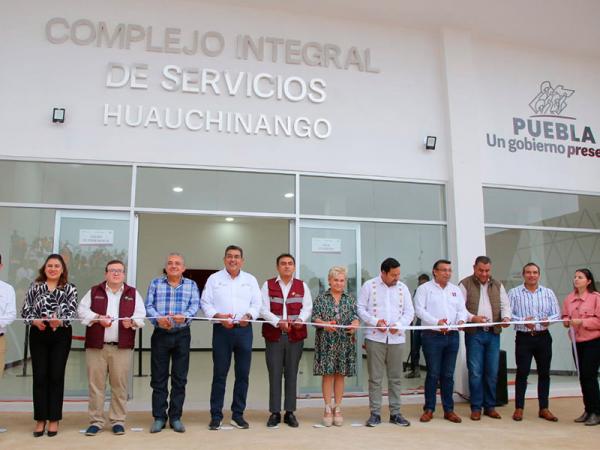 Tiene Puebla un gobierno que sirve a la sociedad, sostiene Sergio Salomón