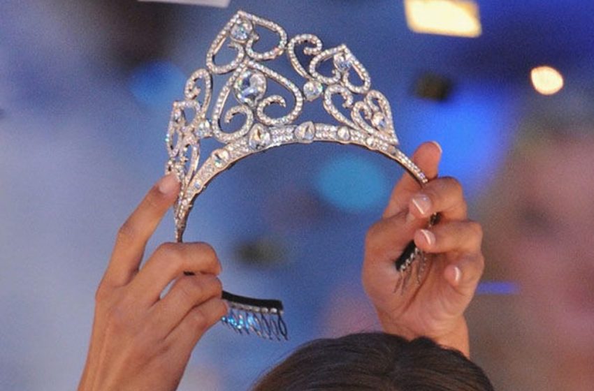 Extinguen en Chietla certámenes de belleza