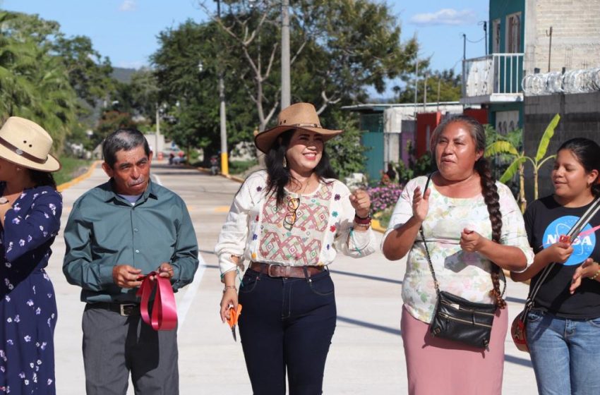 Irene Olea Torres lleva infraestructura a las comunidades más rezagadas del municipio.