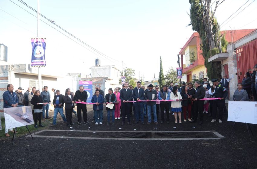 Ayuntamiento de Puebla entrega construcción de la red pluvial en Santa Catarina