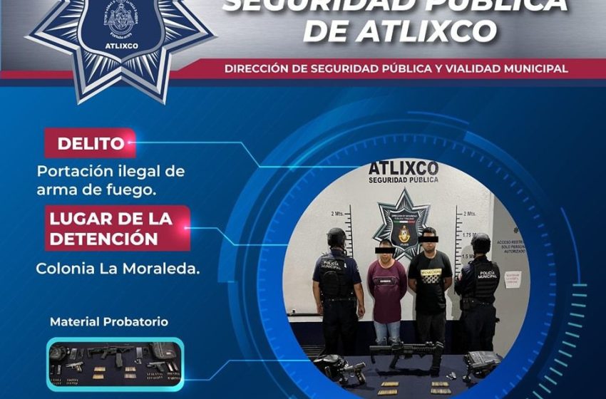 Policía municipal de Atlixco recupera vehículos con reporte de robo y detiene a dos masculinos que portaban armas de fuego