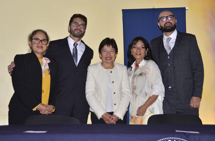 Preside Lilia Cedillo informe de labores de la Facultad de Psicología