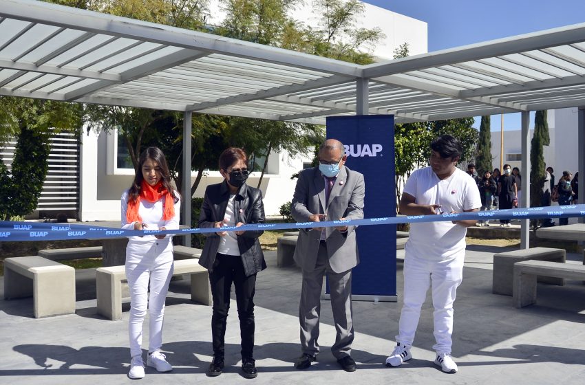 Reconoce Rectora Lilia Cedillo la consolidación de la Facultad de Medicina Veterinaria y Zootecnia