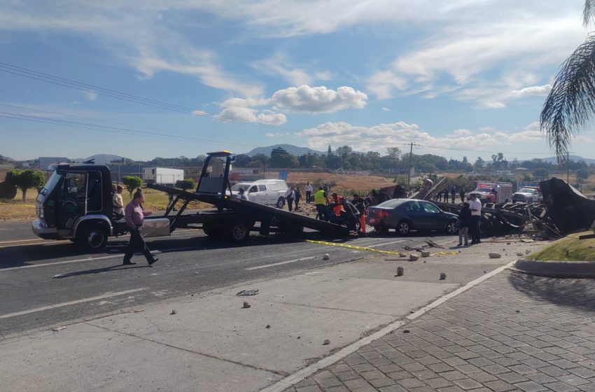 Muere chofer de camión en Atlixco