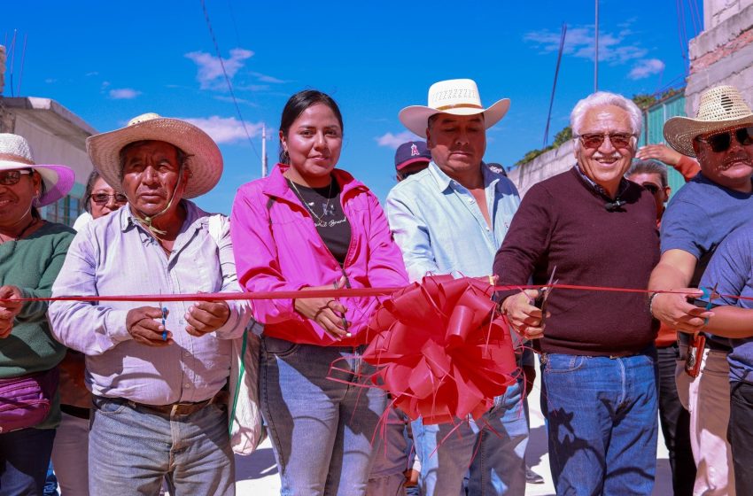 Continúa el desarrollo en San Felipe Otlaltepec con Lisandro Campos