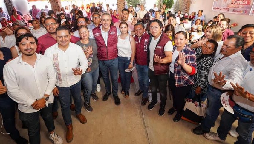 Gran apoyo y recibimiento para José Luis Figueroa durante encuentro en colonias del sur de Puebla