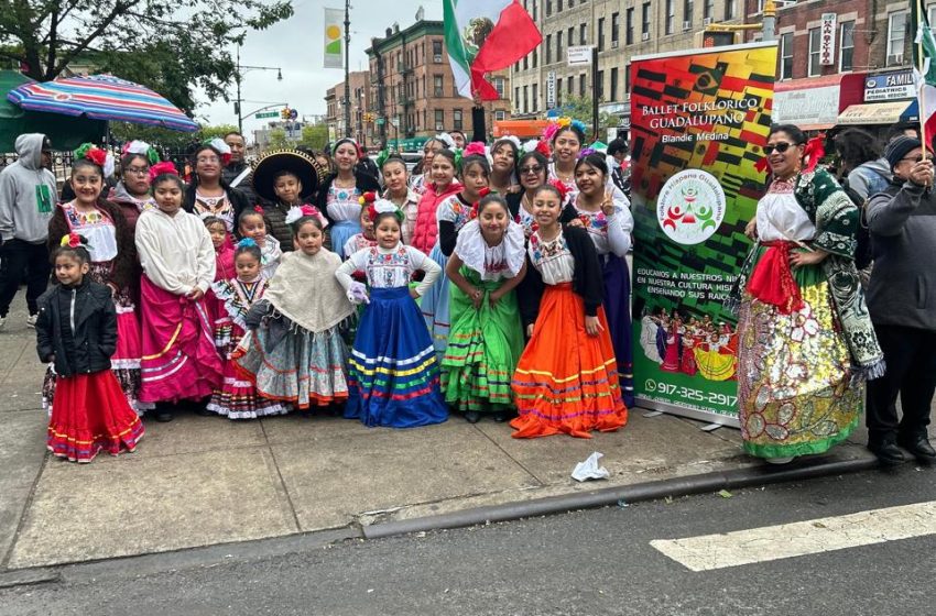 Migrantes celebran el 5 de Mayo con desfile en Nueva York y reiteran apoyo a Sheinbaum y Armenta