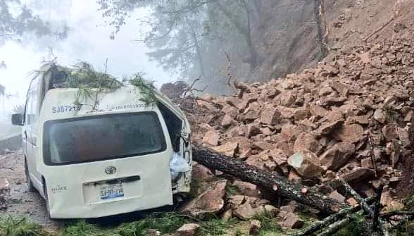 Tormenta Tropical 8 causa daños en municipios de la Sierra Norte de Puebla