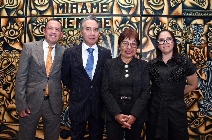 Carlos Luna regresa al CCU después de 15 años con la exposición Entre ósmosis y fusión