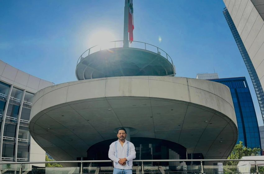 Salvador «Chava» Mejía no descansa e invierte su tiempo en beneficio del municipio y fomentando el deporte en la juventud