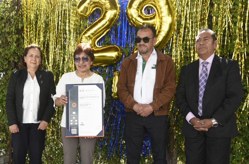 Estación de Servicio Universitaria recibe la certificación internacional bajo la norma ISO 9001-2015
