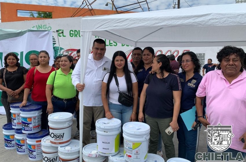 Edgardo Ponce prioriza la educación en Chietla