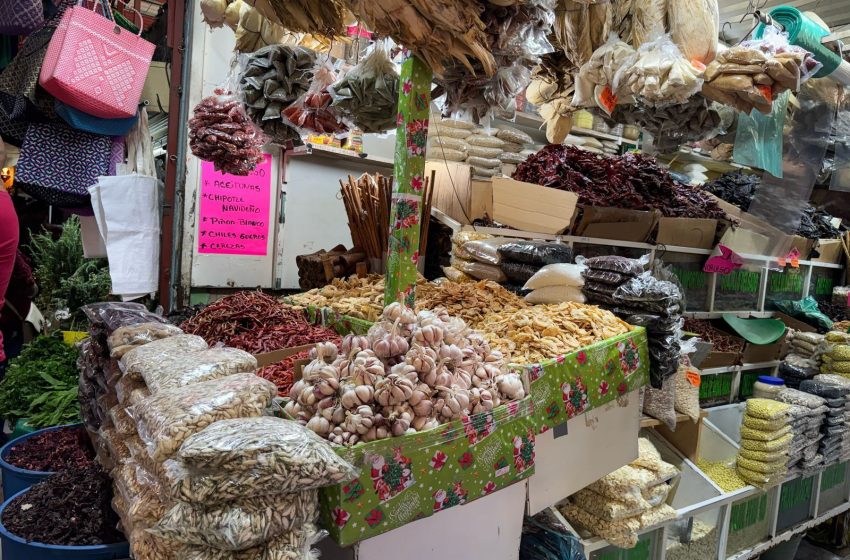 Comerciantes de Izúcar se preparar para recibir la Cuaresma