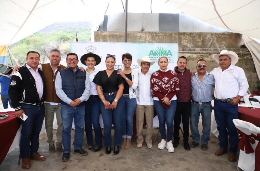 Alcalde de Teopantlán comprometido con el desarrollo regional
