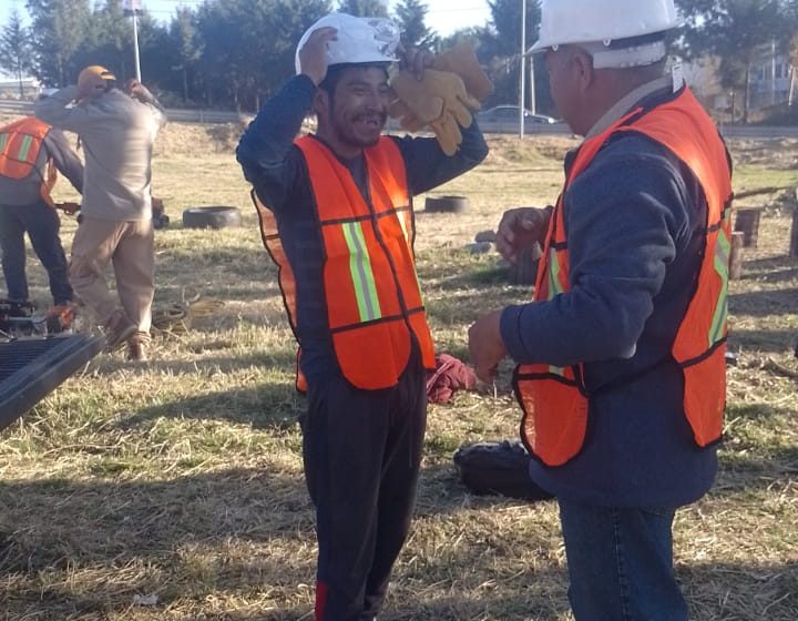 Joven rescatado de alcantarilla se une a Programa de Mantenimiento Estatal