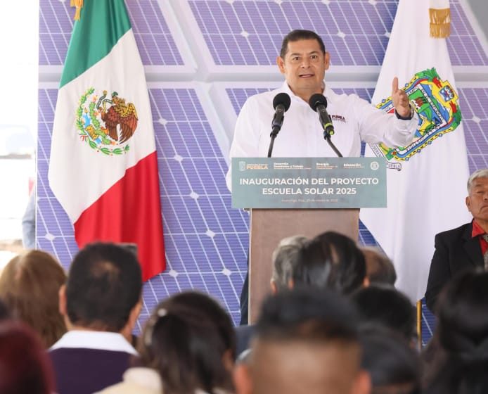 Se instala la primera Escuela Solar 2025