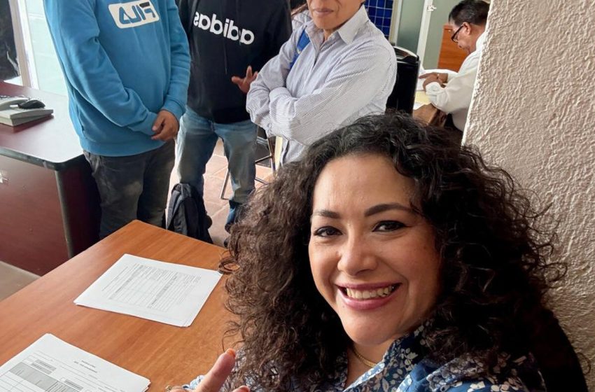 Isabel Vergara coordina acciones con autoridades auxiliares de Petlalcingo