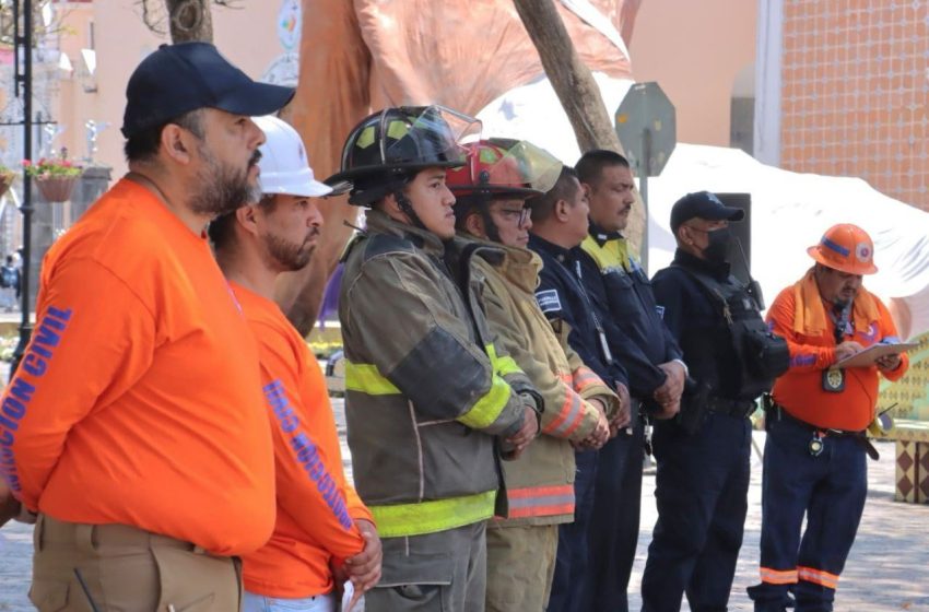 Ariadna Ayala, presidenta municipal, fortalece la prevención en el primer simulacro nacional 2025.