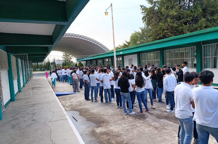 Joven sobrevive a descarga eléctrica en COBAEP de Totimehuacán en Puebla