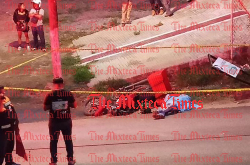 En Acatlán, muere un motociclista al chocar contra un anuncio