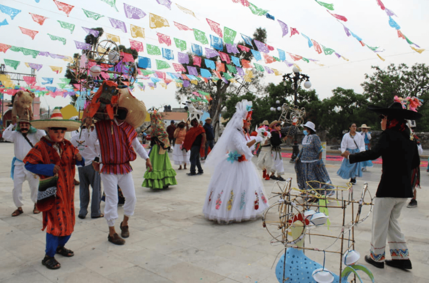 Invita Huaquechula a celebrar a la Santa Cruz