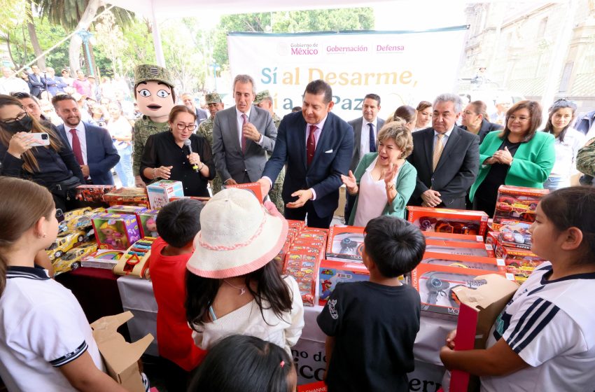 Con desarme voluntario, Gobierno federal y estatal impulsan construcción de la paz