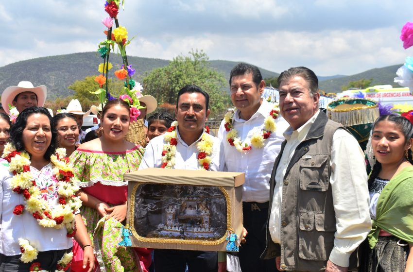 Armenta y Raúl Marín  fortalecen a Huaquechula