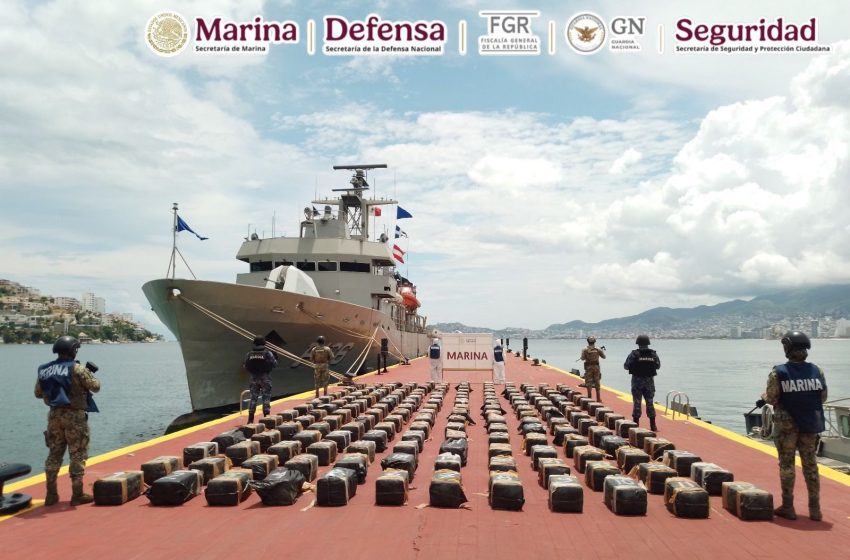 Narcosubmarino millonario es interceptado en costas de Guerrero