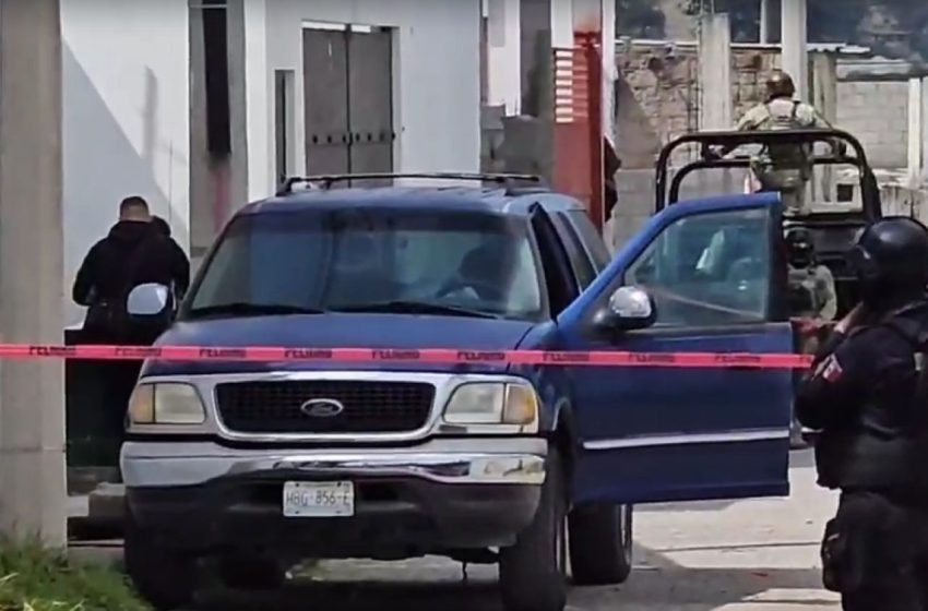 Asesinan a hombre al interior de su camioneta en Amozoc