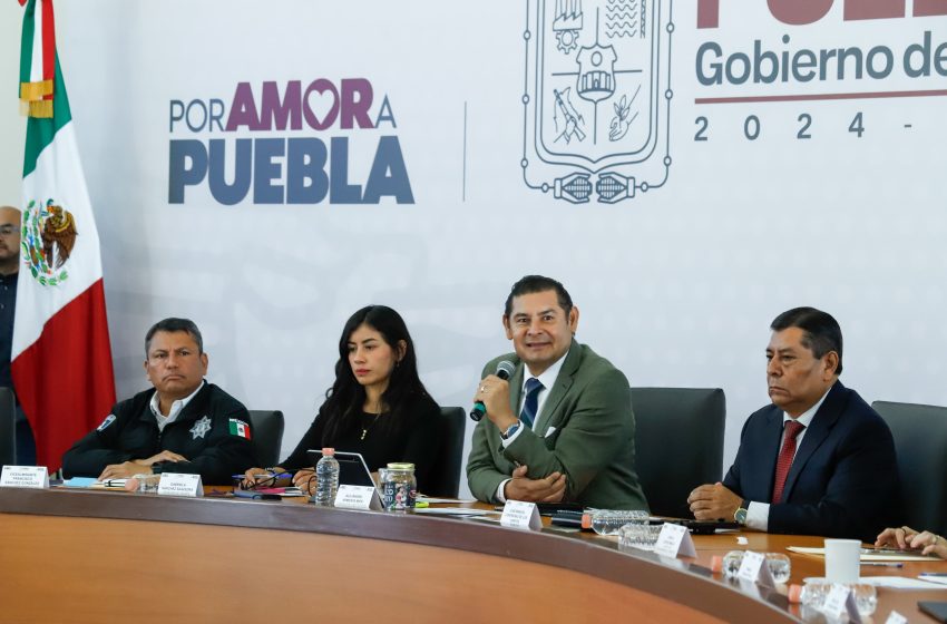 Escuadrón de Maquinaria rehabilita el equivalente a 300 calles para seguridad y bienestar de poblanos