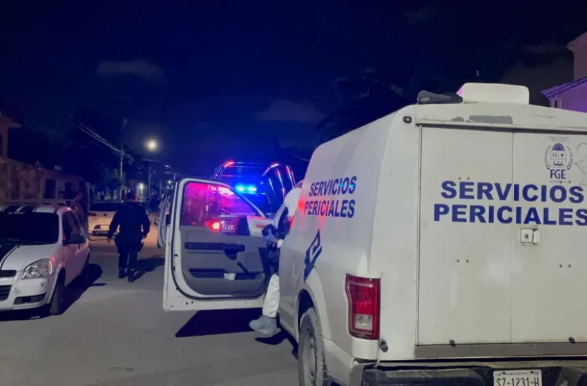 Exelemento policiaco asesina a su esposa frente a sus hijos en Cancún