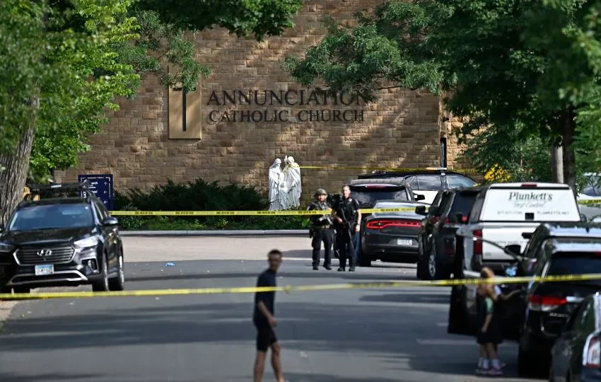 Tiroteo en iglesia católica deja varios niños heridos en Minneápolis