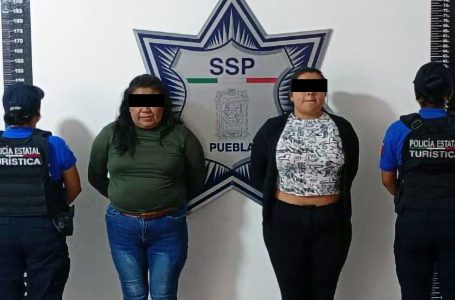 Detienen a 2 mujeres por robo en línea 2 del RUTA en Puebla