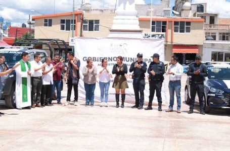Gestiona Lupita Bárcenas 4  nuevas patrullas para Acatlán