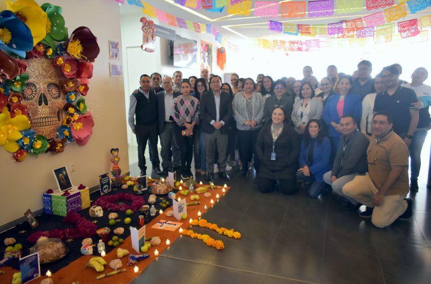 Los universitarios rinden homenaje a los muertos
