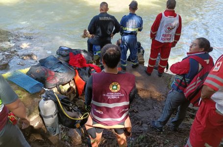 Desaparece vehículo que fue arrastrado en la presa de Tenango en Puebla
