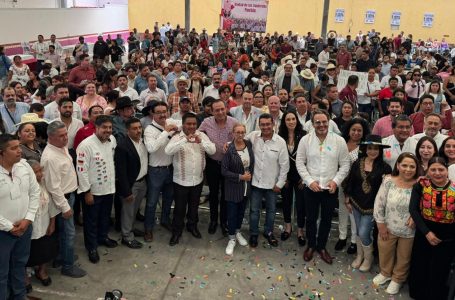 Pavel Gaspar rindió informe   de su trabajo legislativo