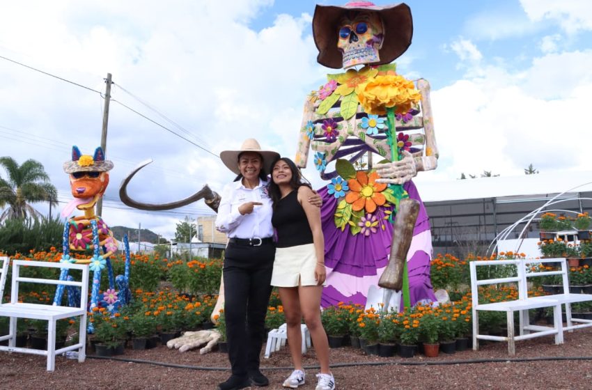 Ariadna Ayala, presidenta de Atlixco, impulsa el arte y la tradición en el valle de catrinas 2025